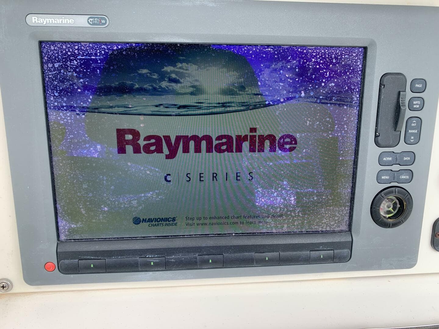 2005 Buddy Davis Center Console