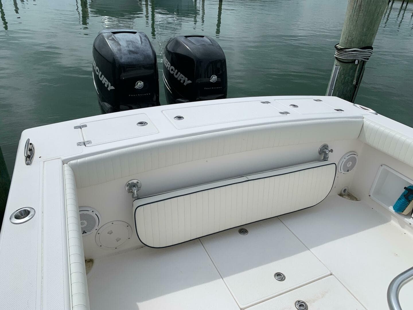 2005 Buddy Davis Center Console