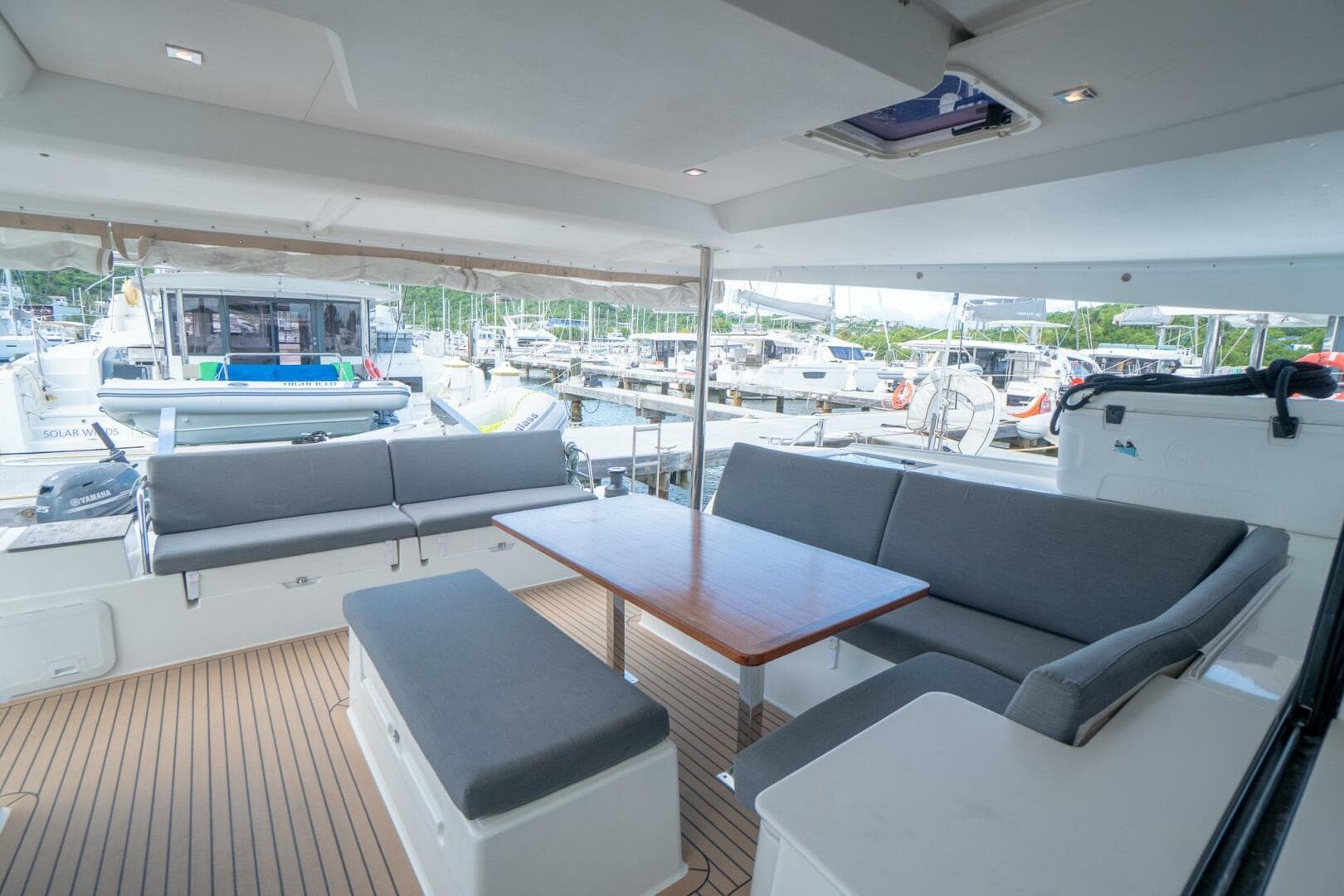 2020 Fountaine Pajot 