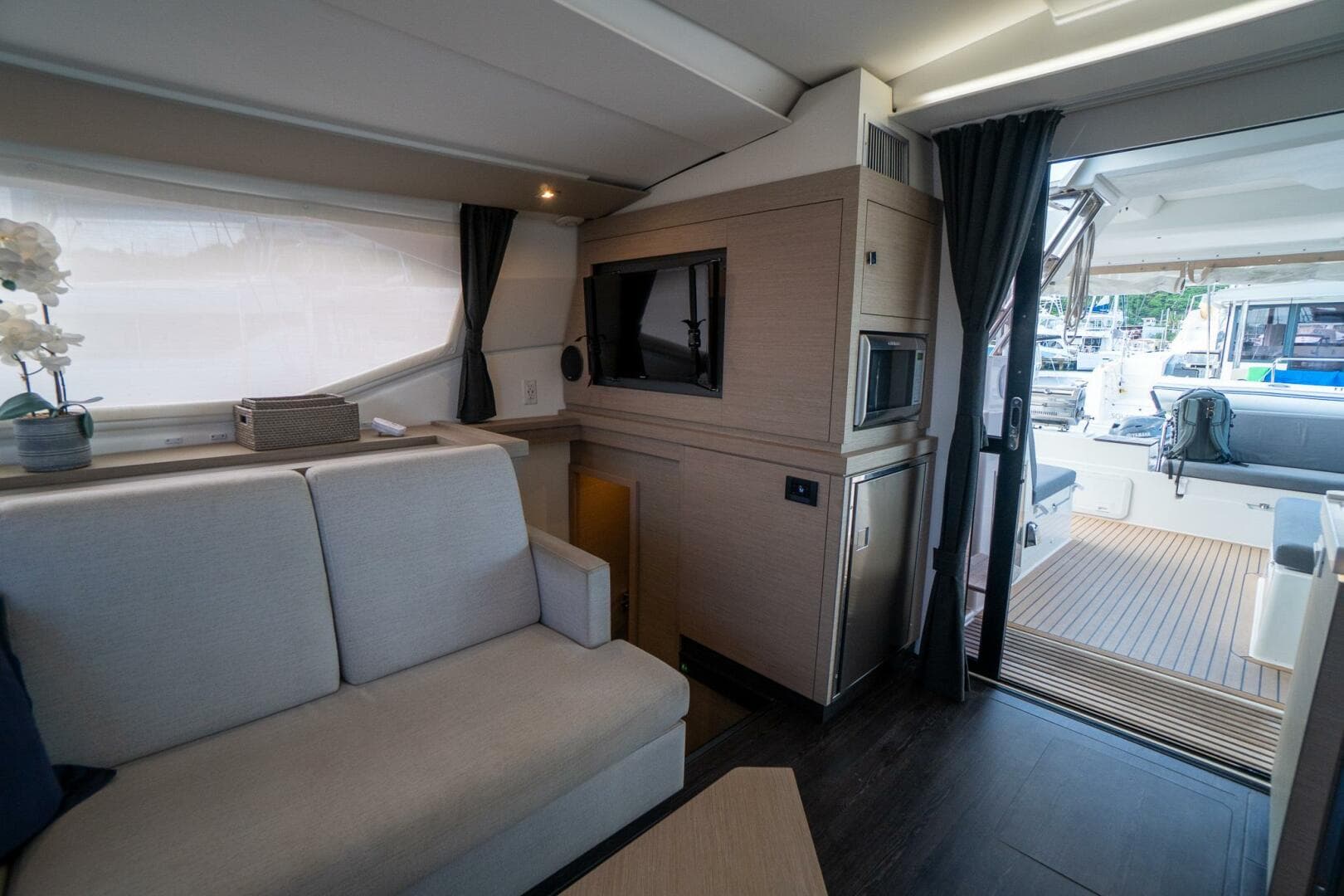 2020 Fountaine Pajot 