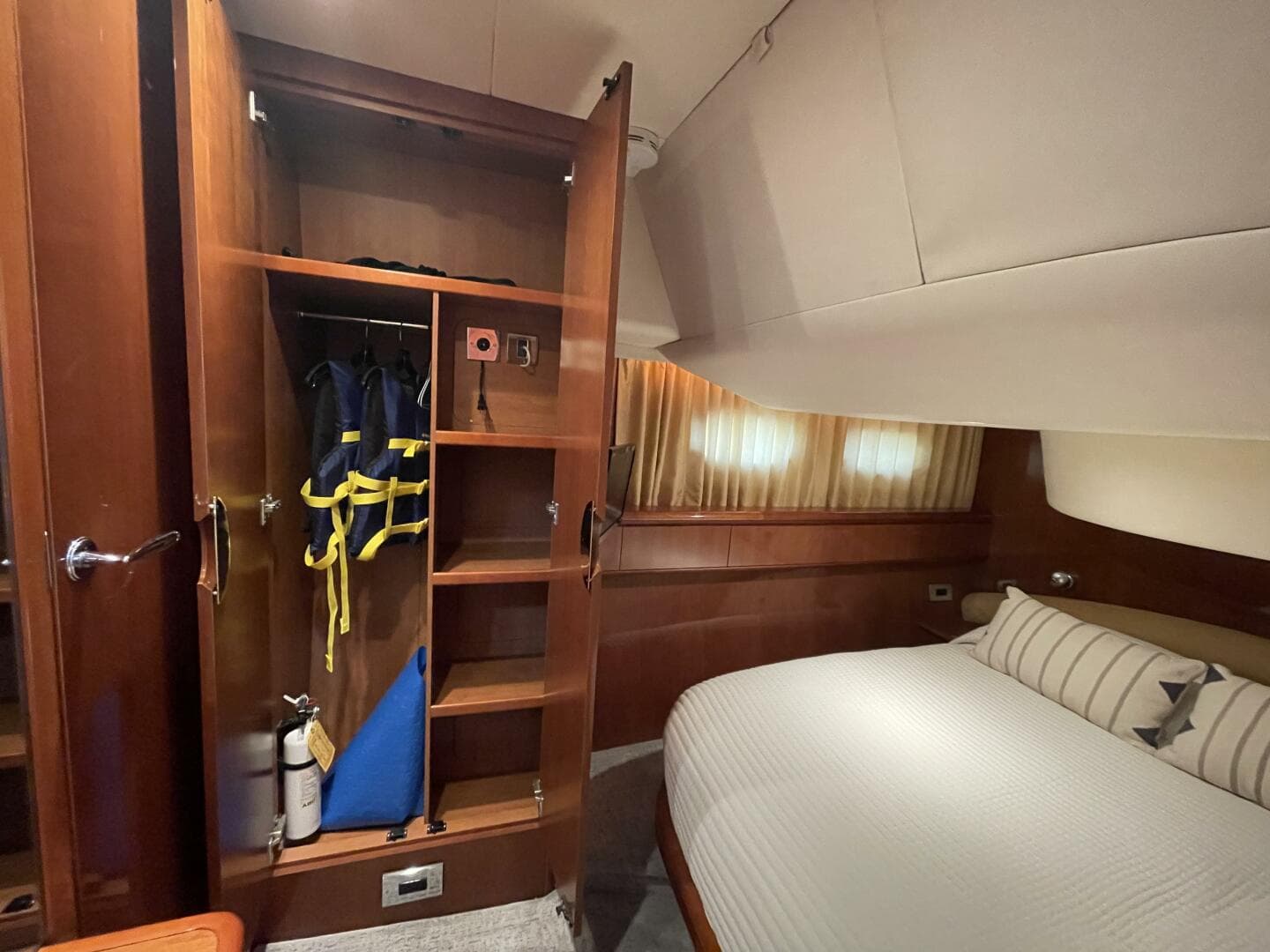 2005 Princess 50 Flybridge