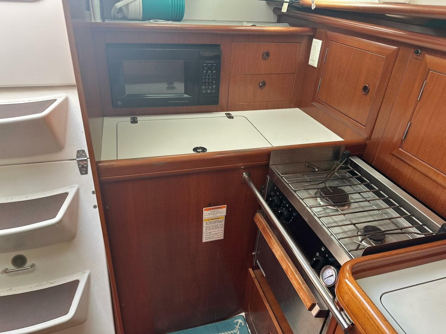 2000 Beneteau 331