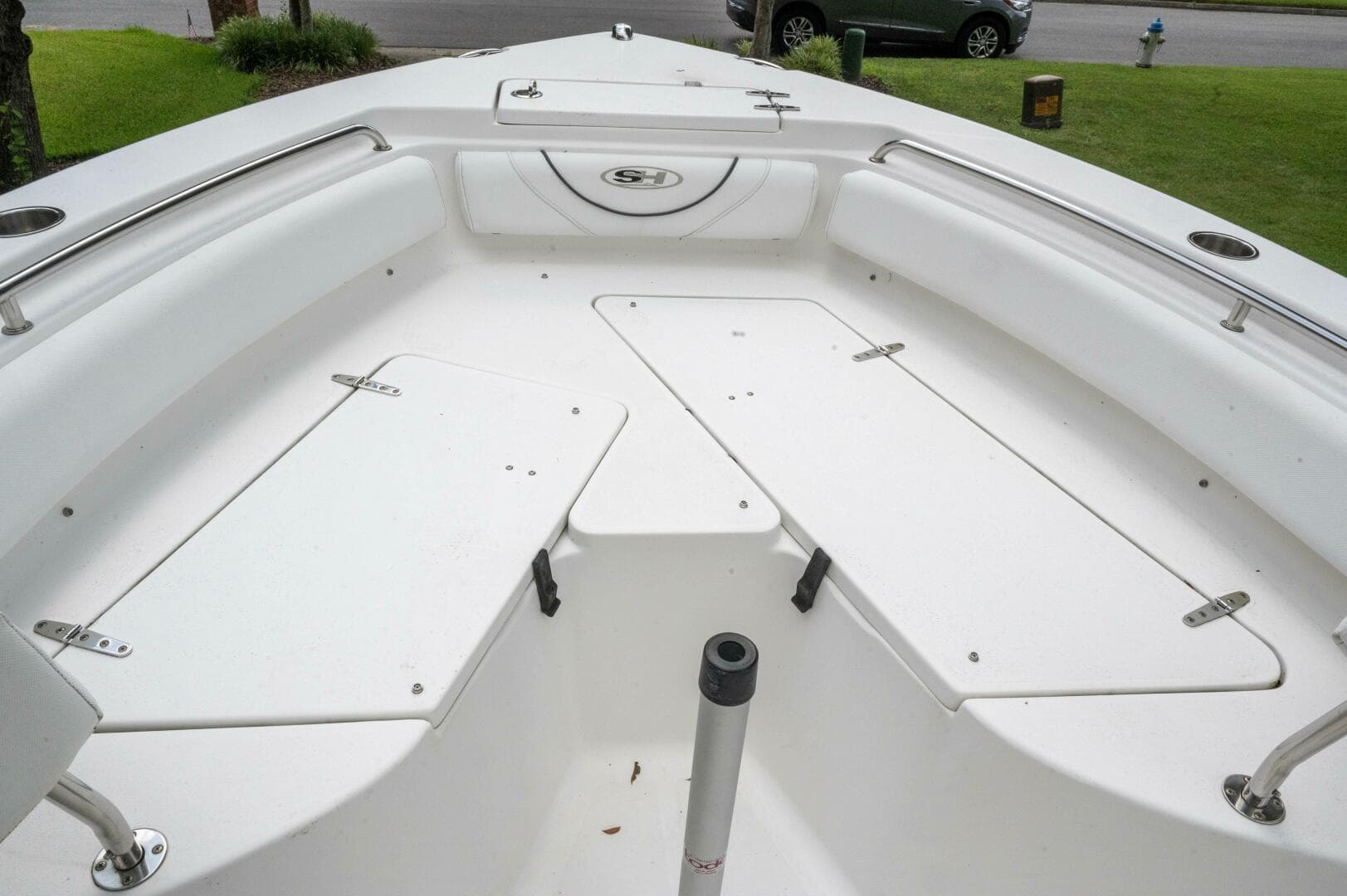 2017 Sea Hunt 225 Ultra