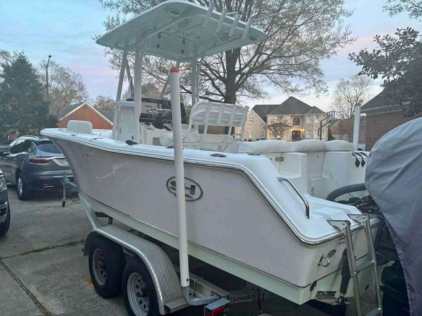 2017 Sea Hunt 225 Ultra