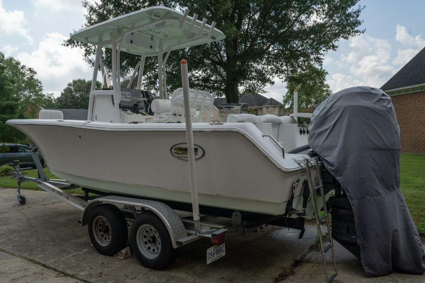 2017 Sea Hunt 225 Ultra