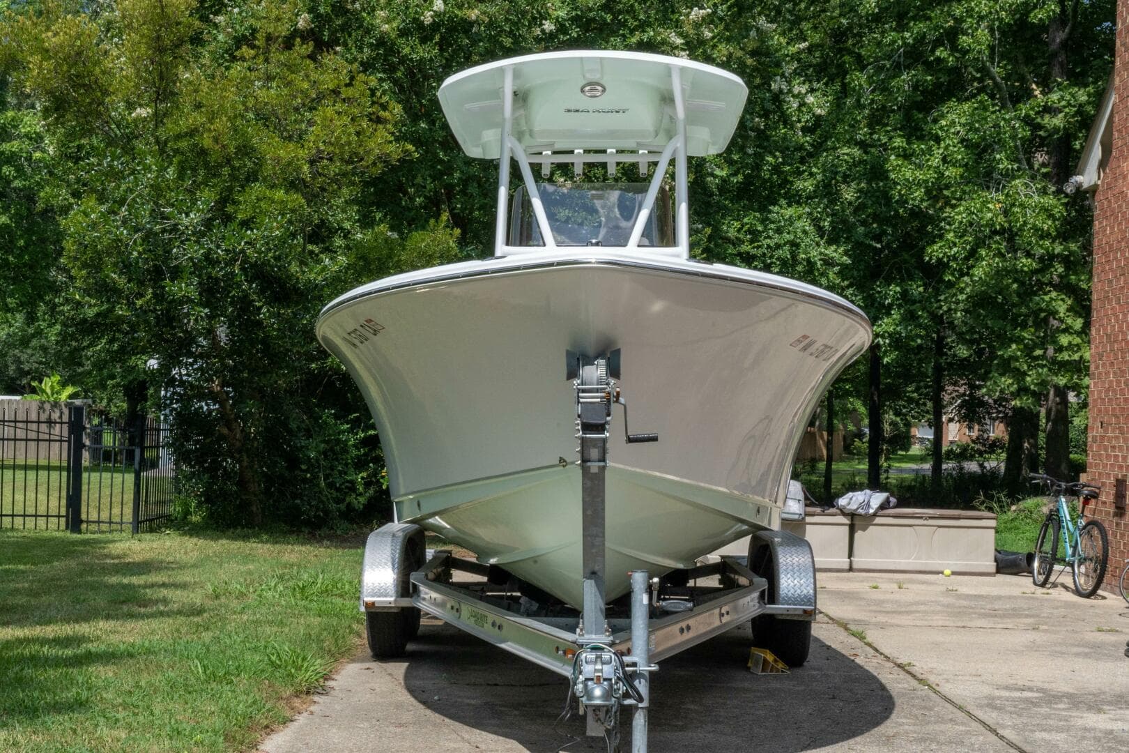 2017 Sea Hunt 225 Ultra
