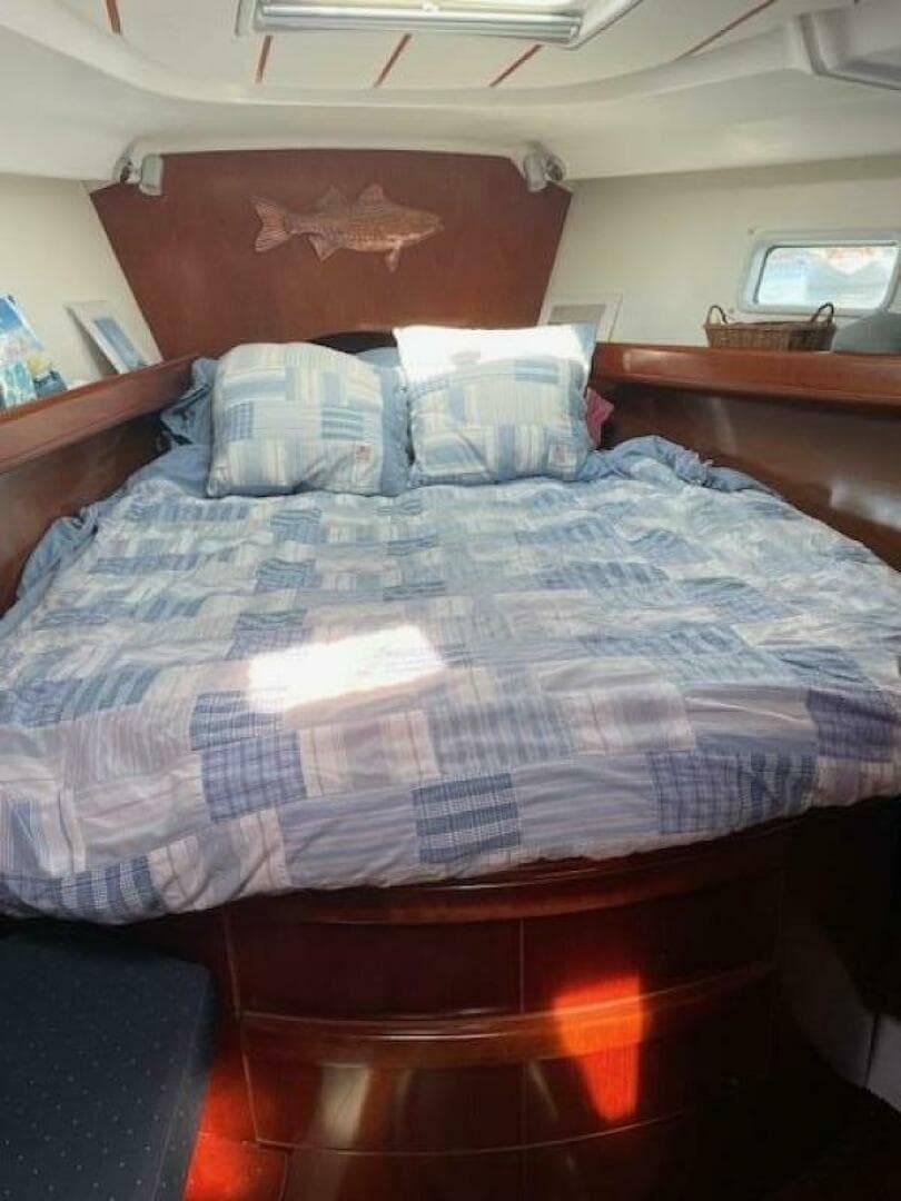 2005 Beneteau 423