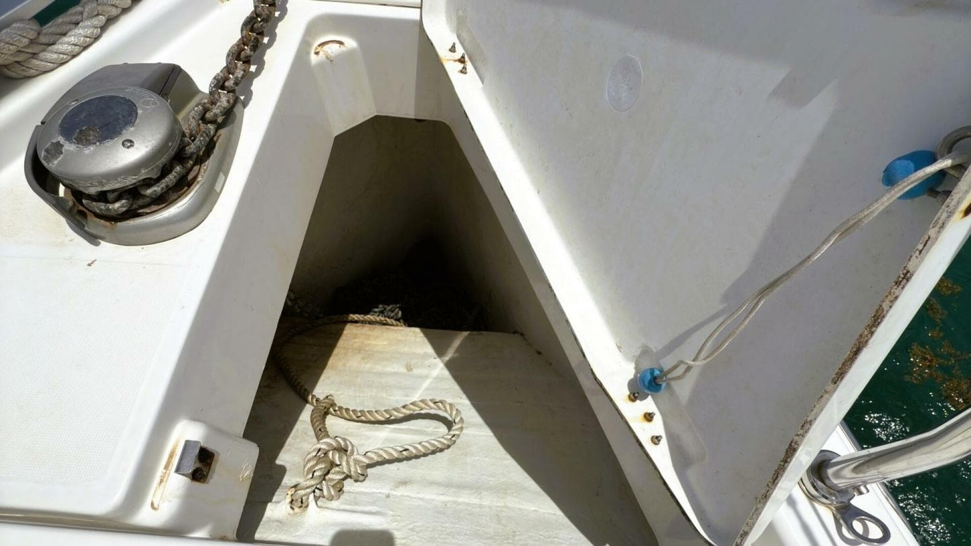 59 Storage Beneteau 461 2020