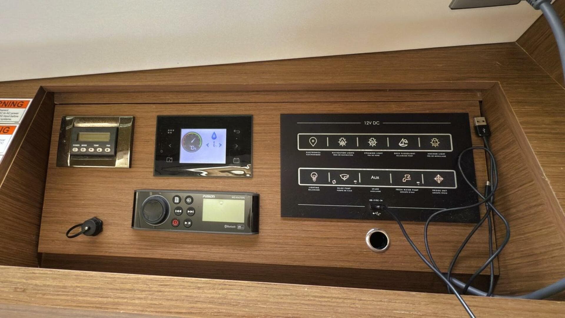 53 Nav Elect Beneteau 461 2020