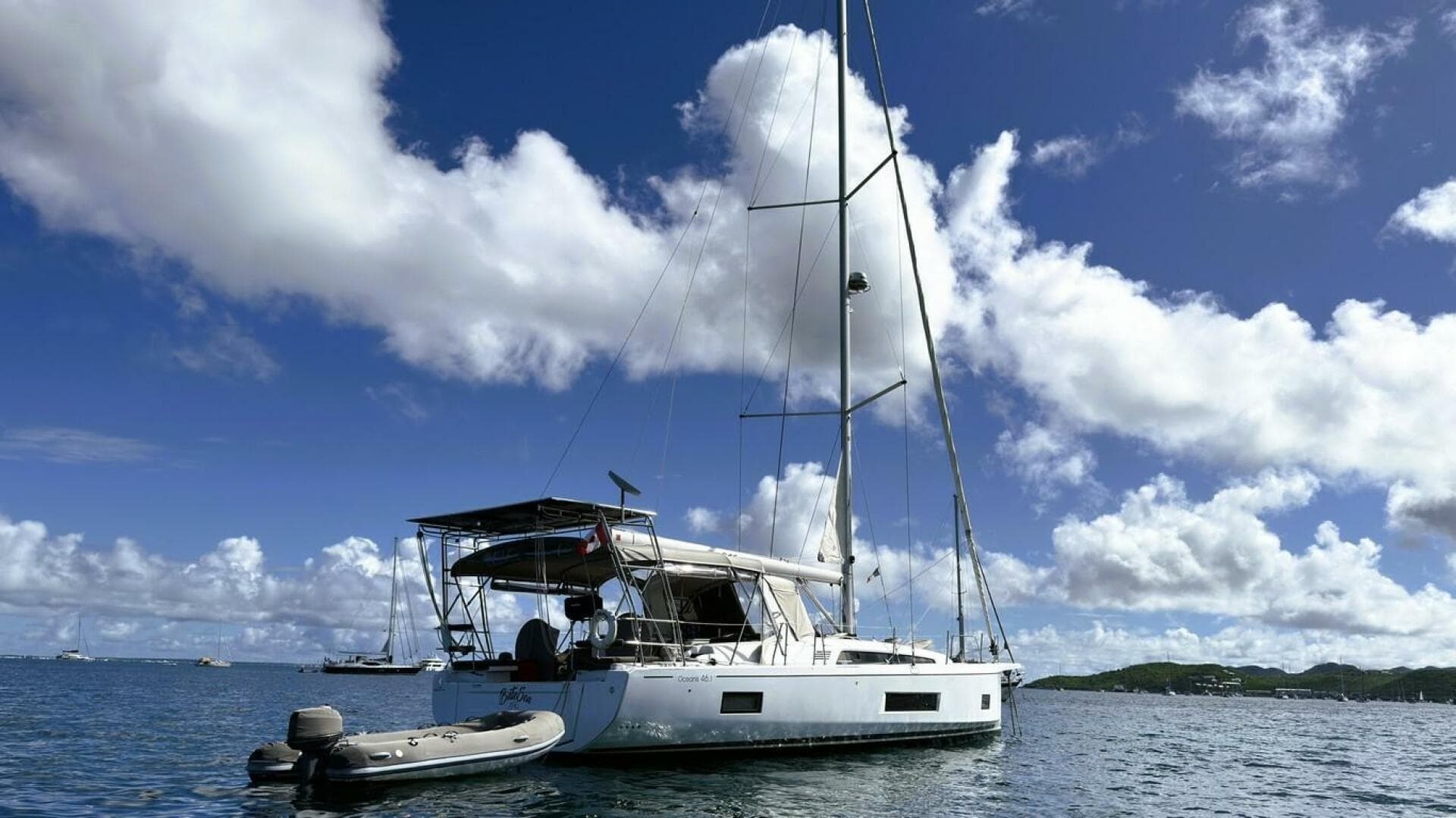 05 Anchored Beneteau 461 2020