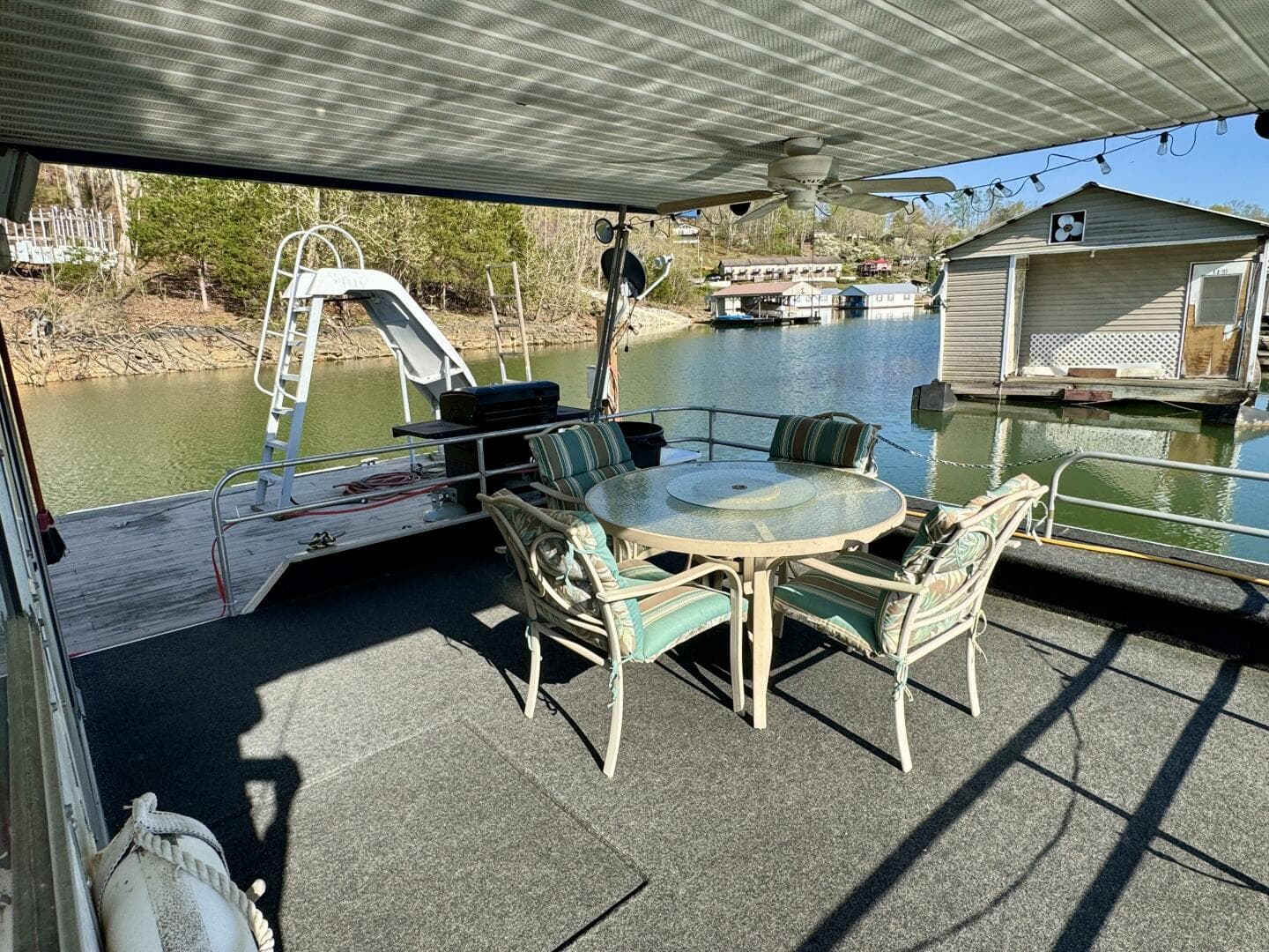 1977 Sumerset 14 x 58 Aluminum Hull Houseboat with Catwalks