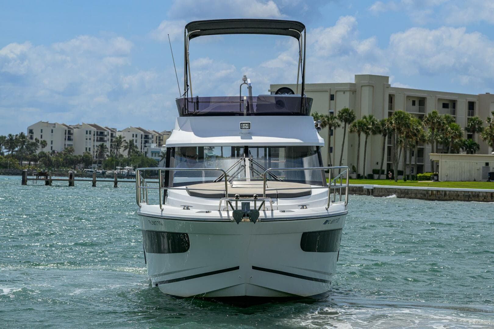 2022 Jeanneau NC Weekender 1095 Fly