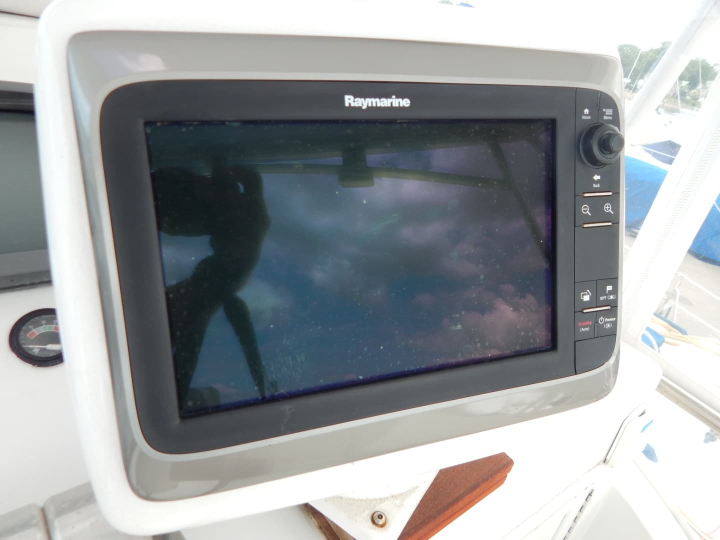 1996 Egg Harbor by Cayman