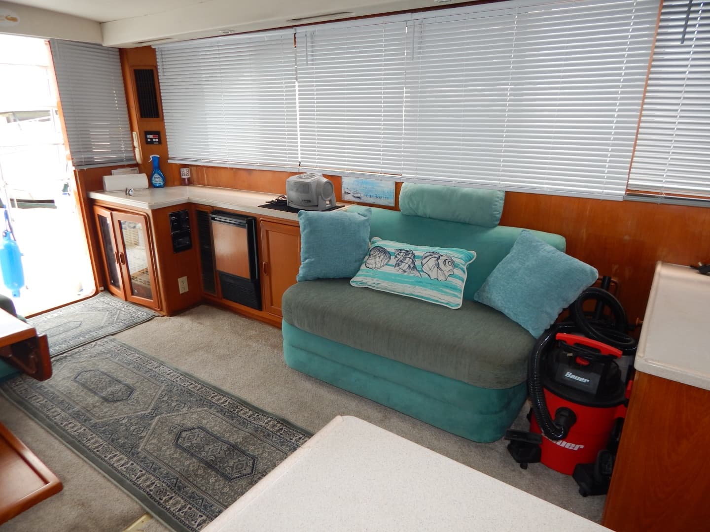 1996 Egg Harbor by Cayman