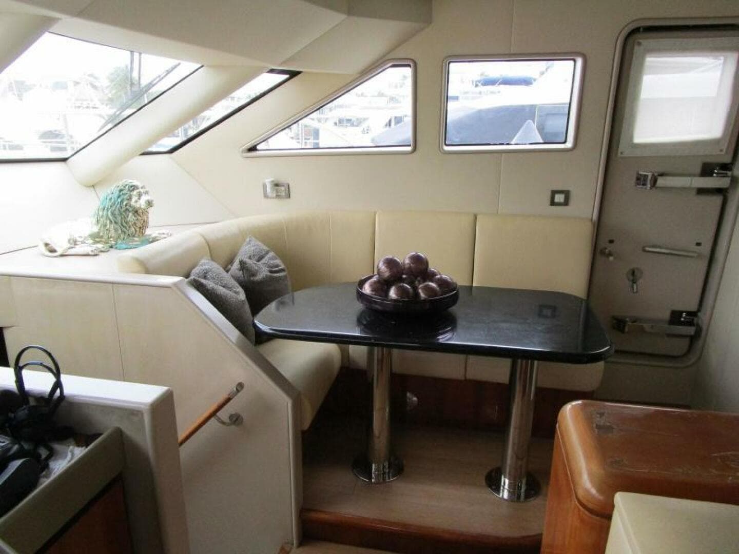 Pilothouse Settee