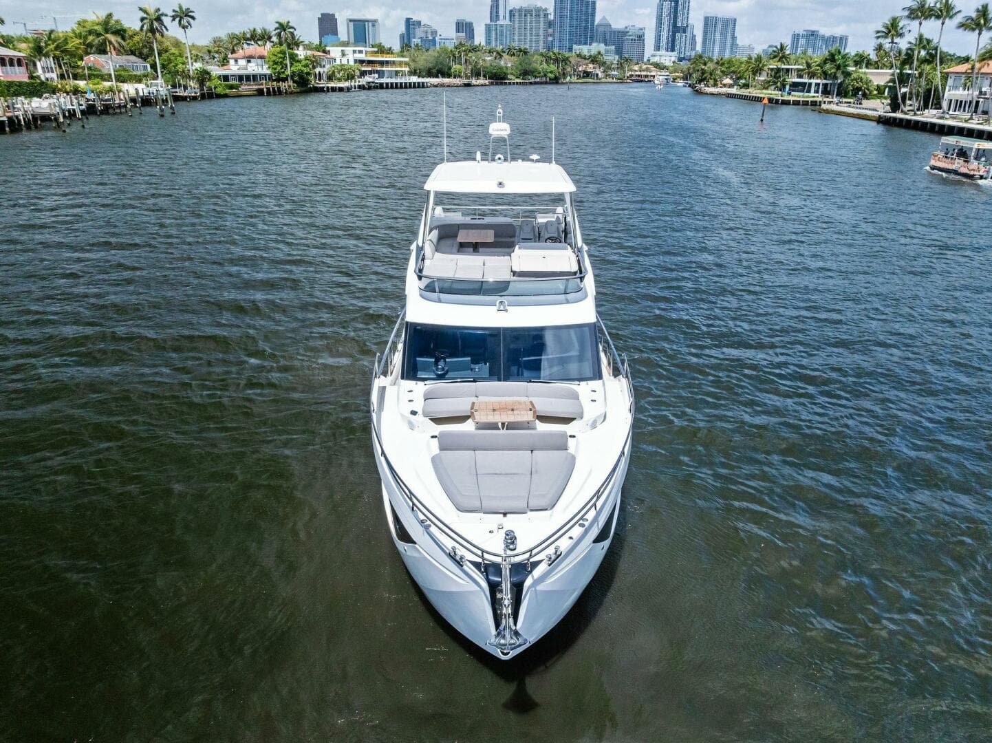 2023 Absolute 52 Fly