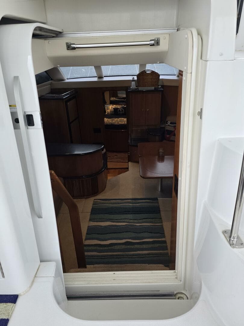 Carve Main Salon Entrance