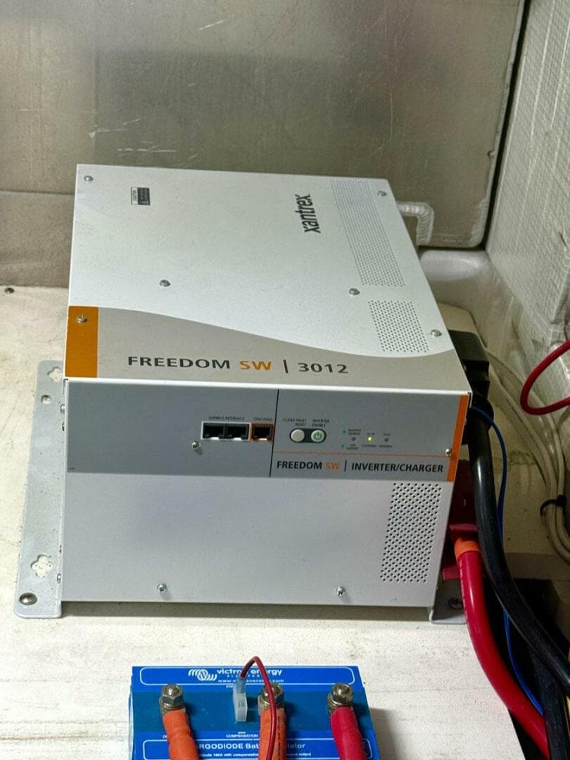 Xantrex Inverter_Charge