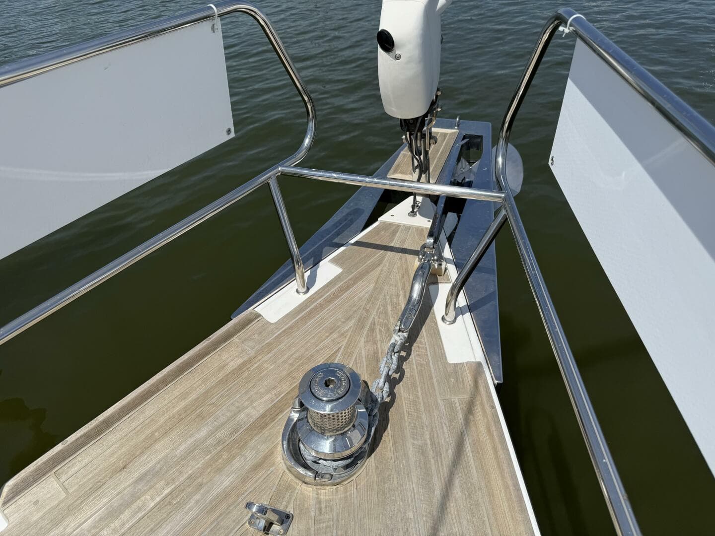 2016 Beneteau Oceanis 60