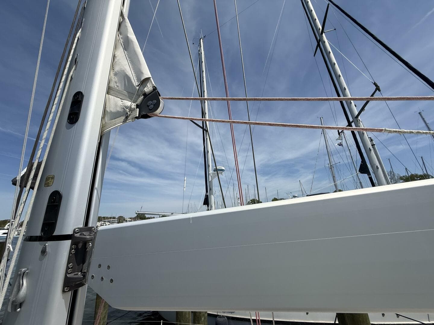 2016 Beneteau Oceanis 60