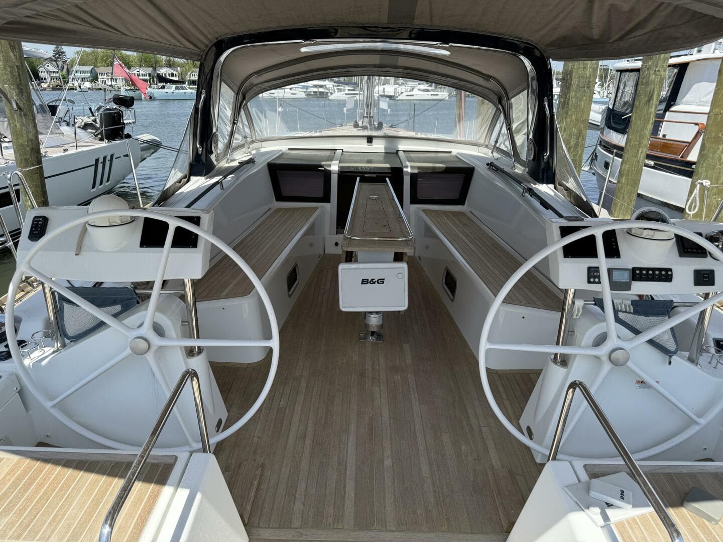 2016 Beneteau Oceanis 60