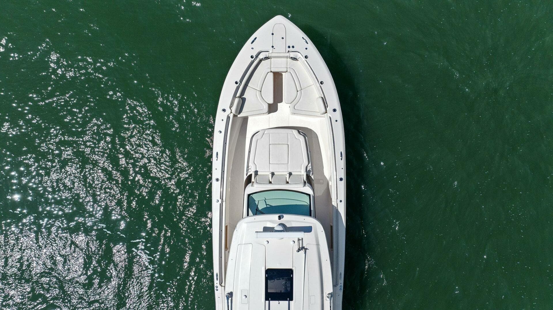 Grady White - Exterior Profile