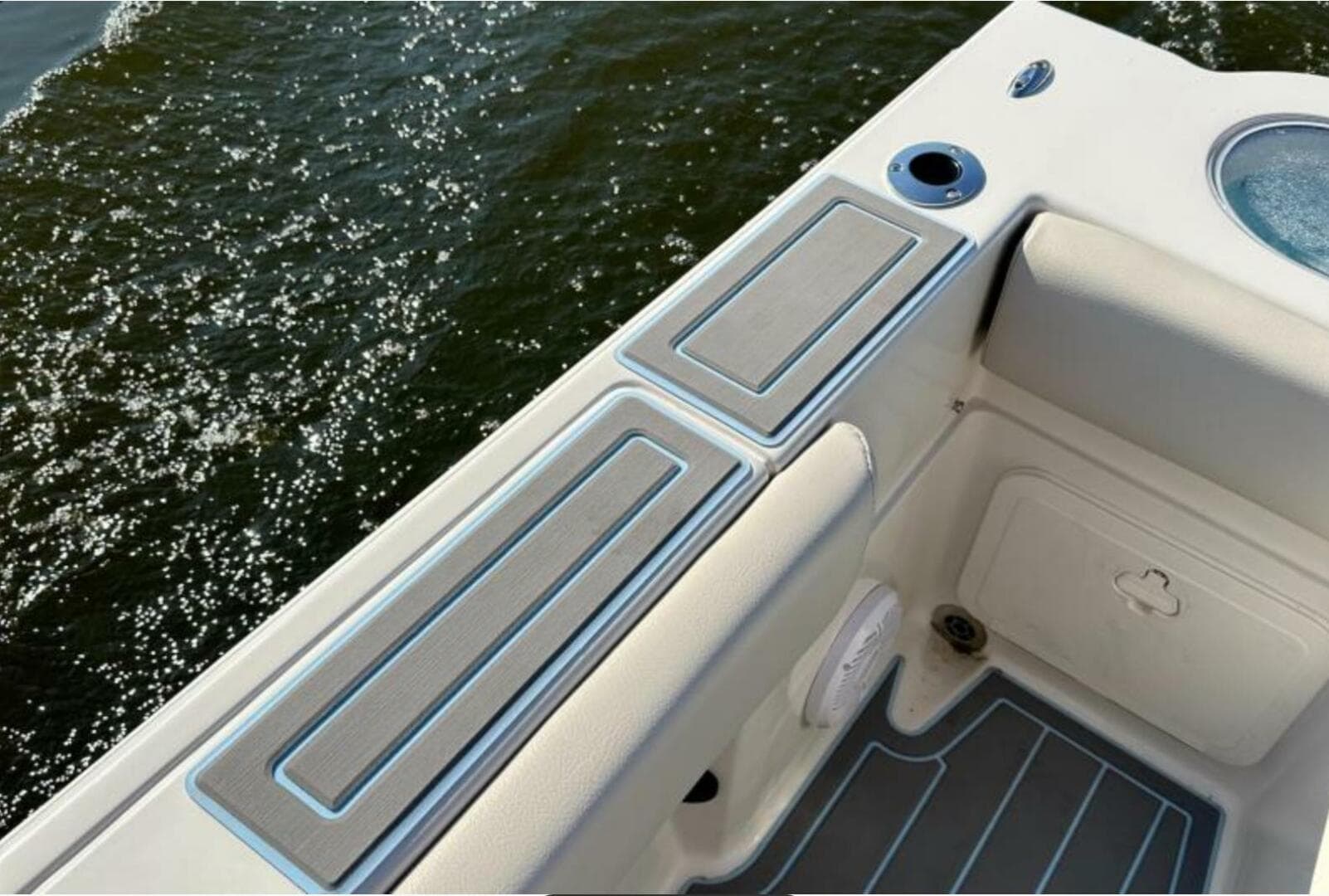 2023 Sailfish 220 CC