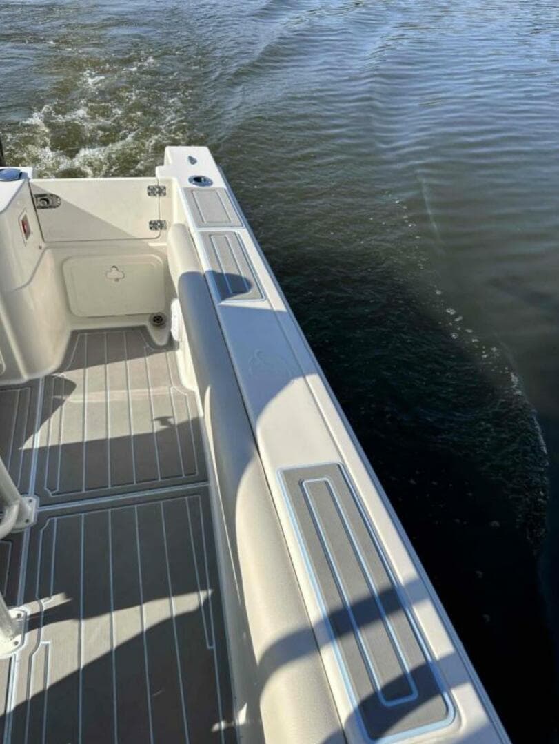 2023 Sailfish 220 CC