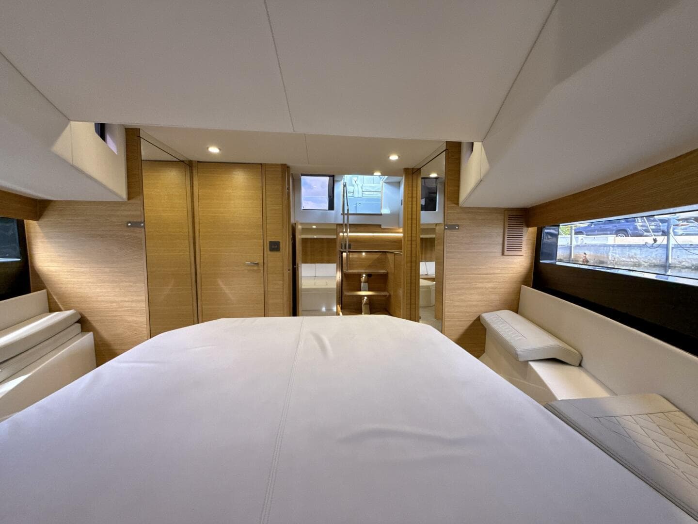 De Antonio - Stateroom
