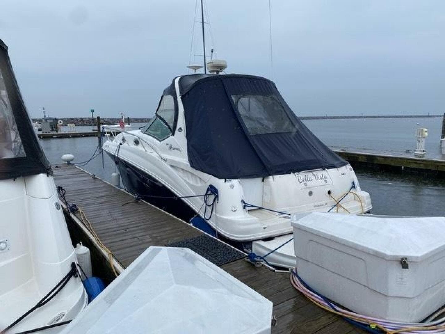 2004 Sea Ray 320 Sun Dancer