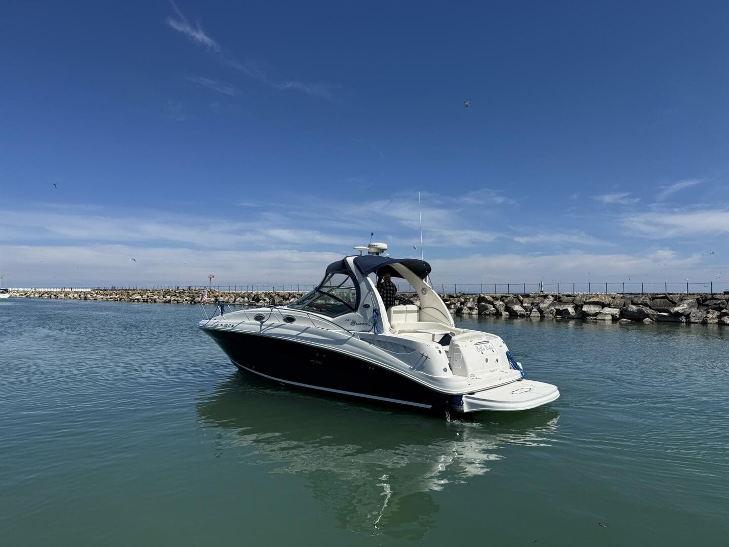 2004 Sea Ray 320 Sun Dancer