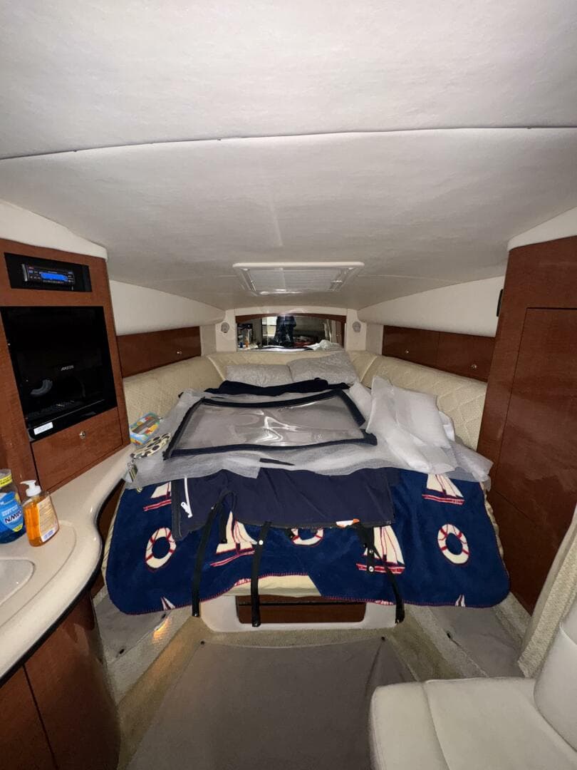 2004 Sea Ray 320 Sun Dancer