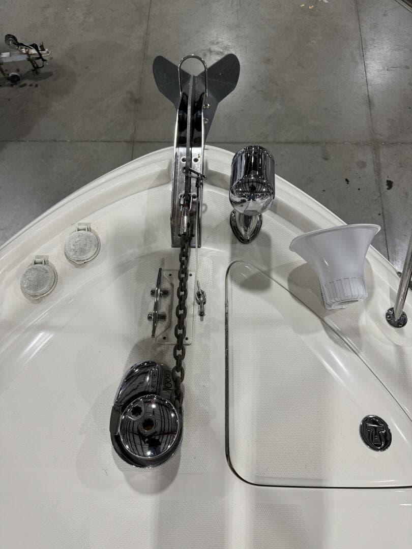 2004 Sea Ray 320 Sun Dancer