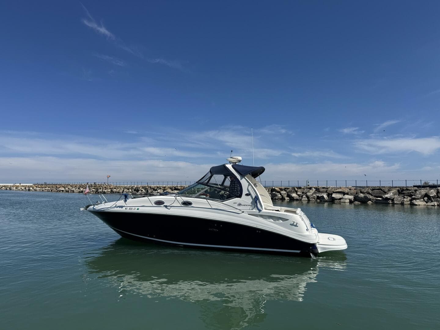 2004 Sea Ray 320 Sun Dancer