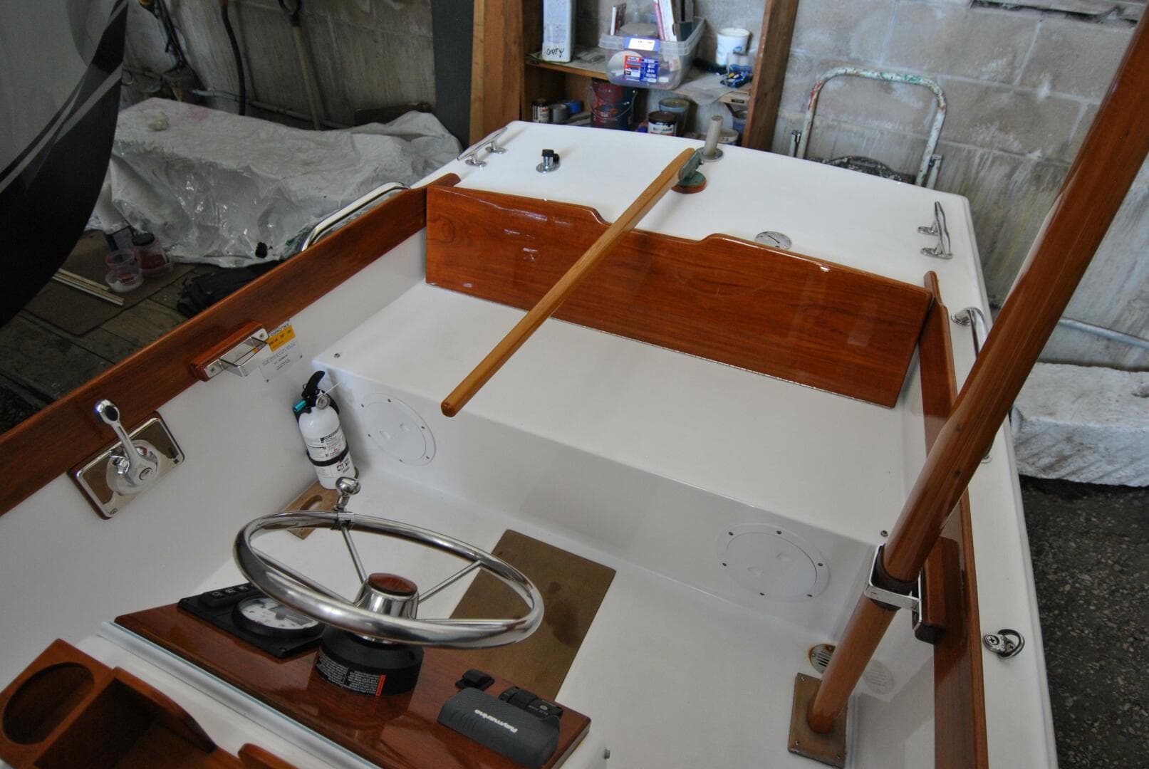 Stern Seat And Steering