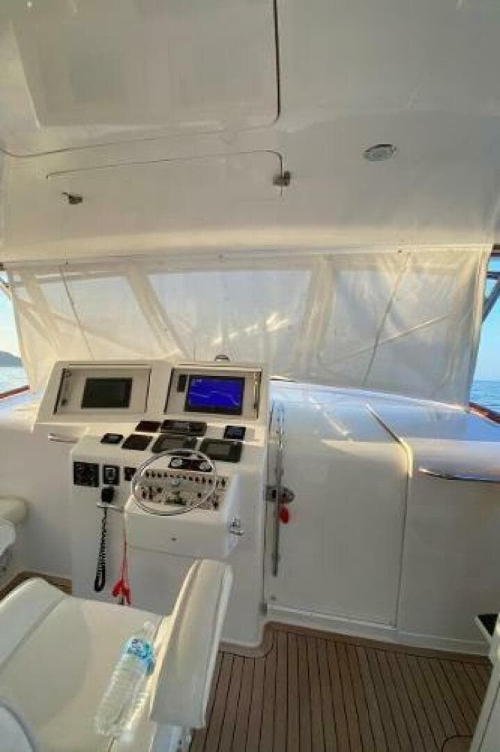 2004 Cabo 45 Express Los Suenos Edition