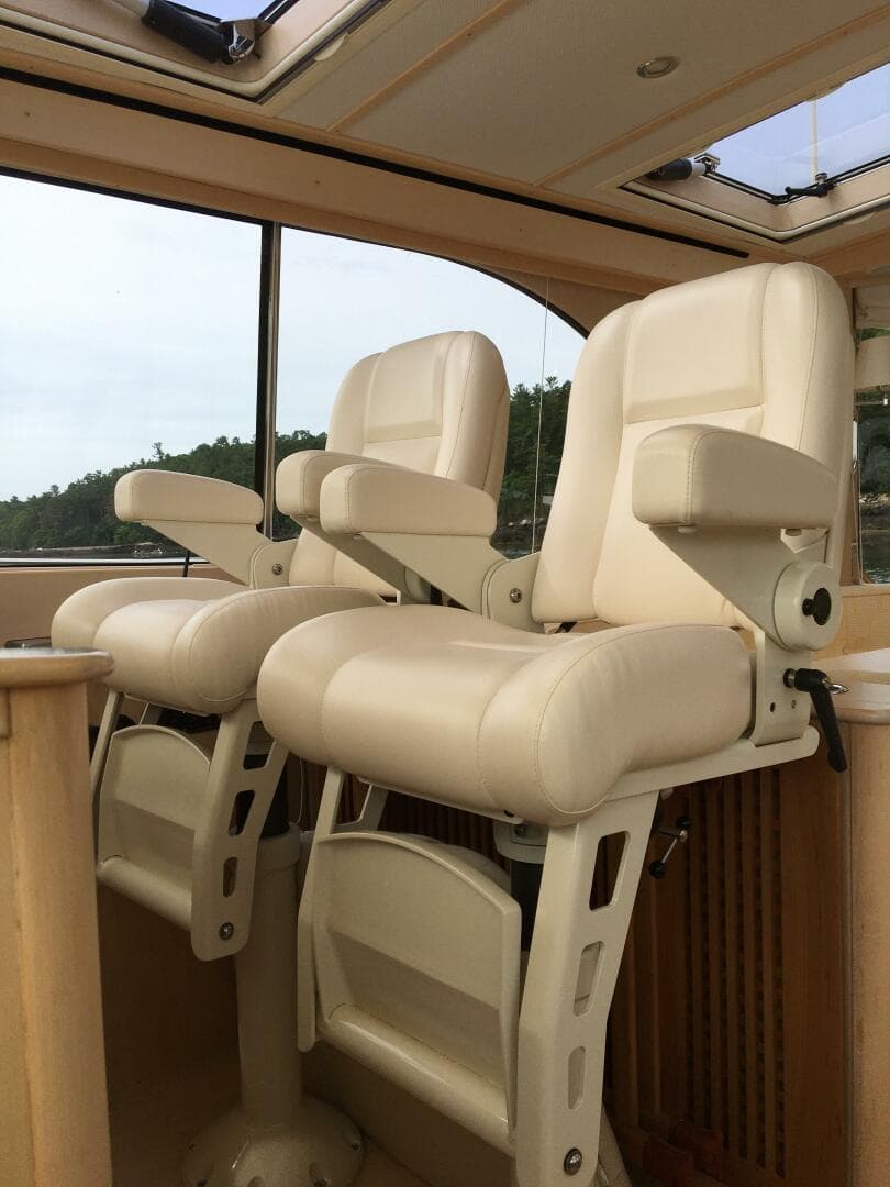 2013 Hinckley Talaria