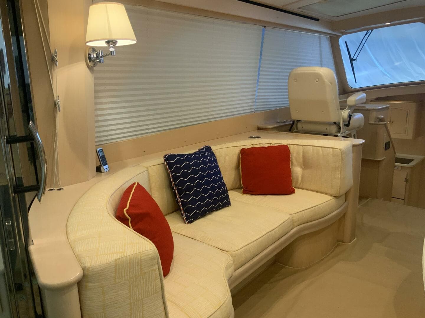 2013 Hinckley Talaria