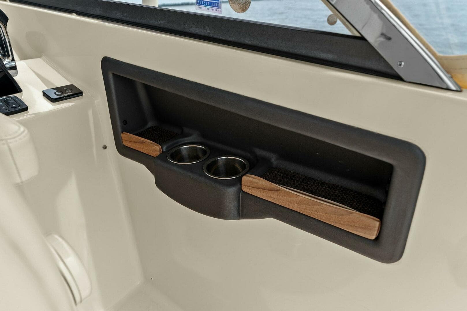 2016 Grady White 28 Freedom