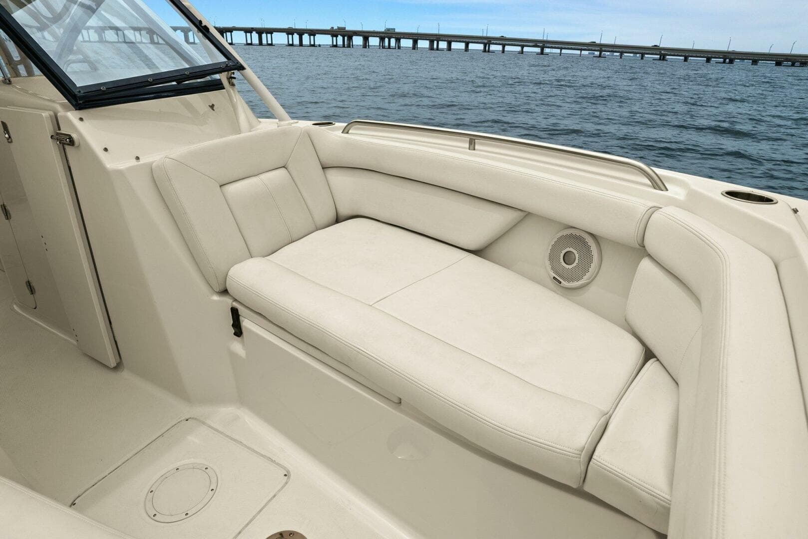 2016 Grady White 28 Freedom