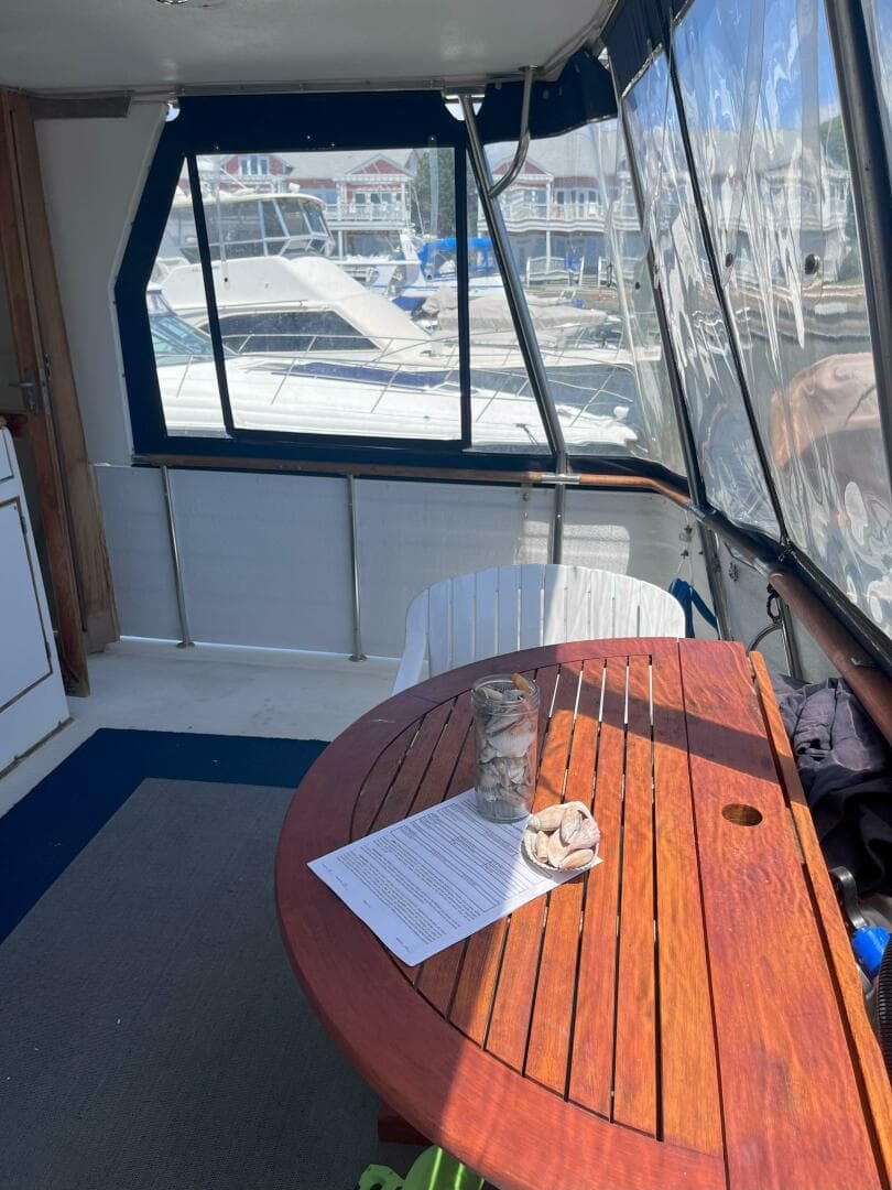 1990 Jefferson 43 Sundeck