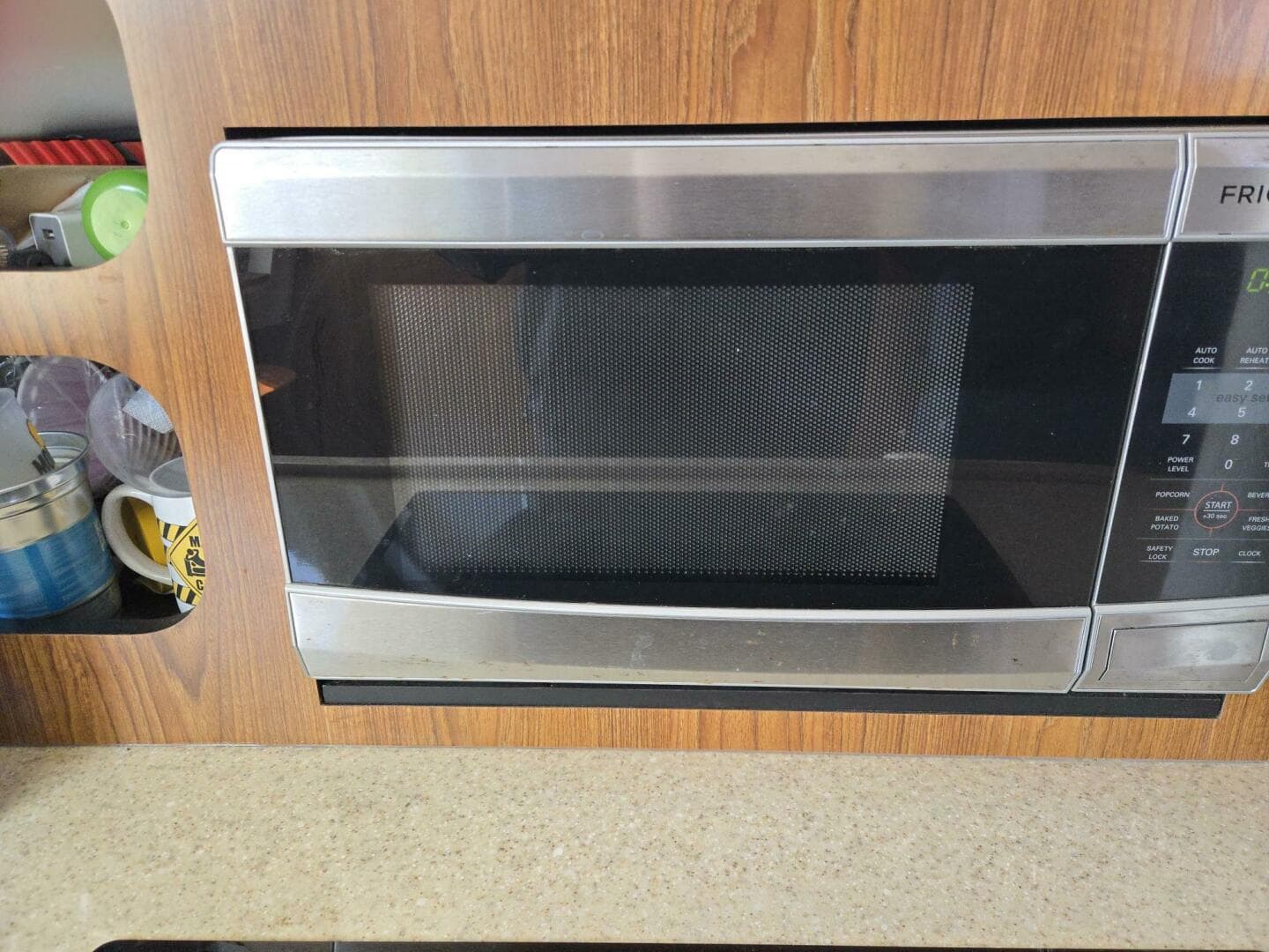 2013 Pursuit 345 Offshore