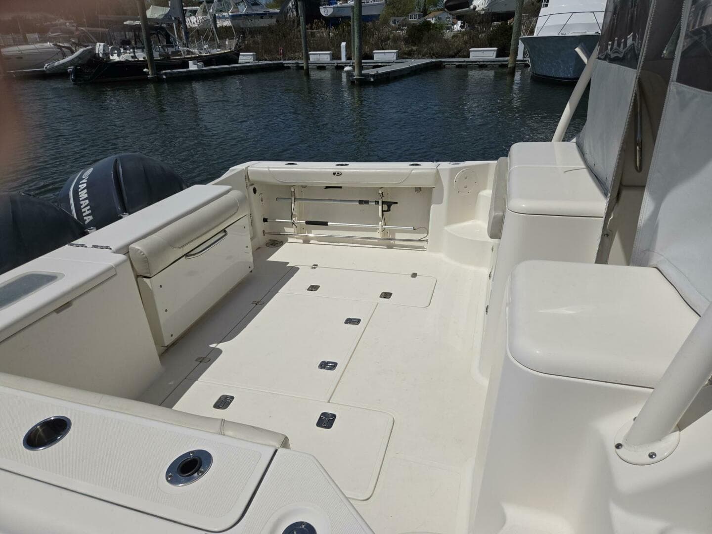 2013 Pursuit 345 Offshore