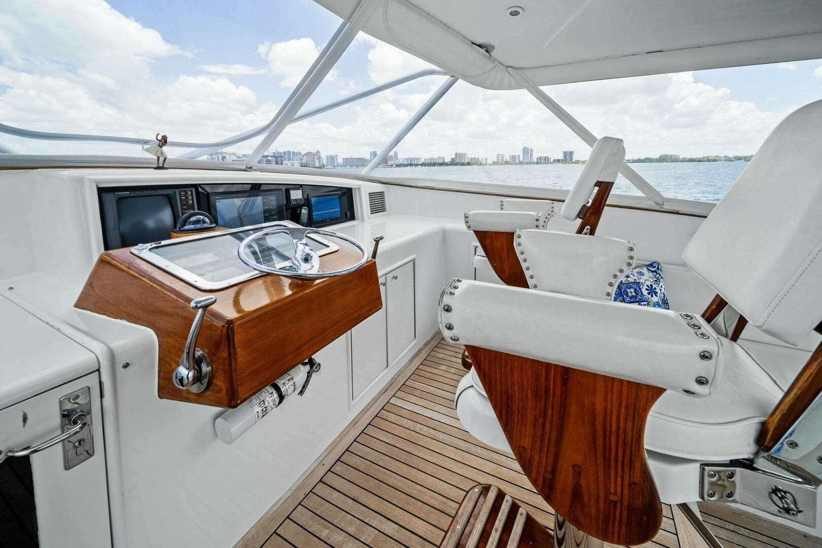 1999 Buddy Davis 52 Express 'Miss Josie'