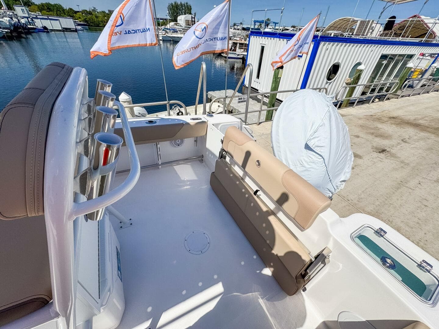 2025 Edgewater 208CC