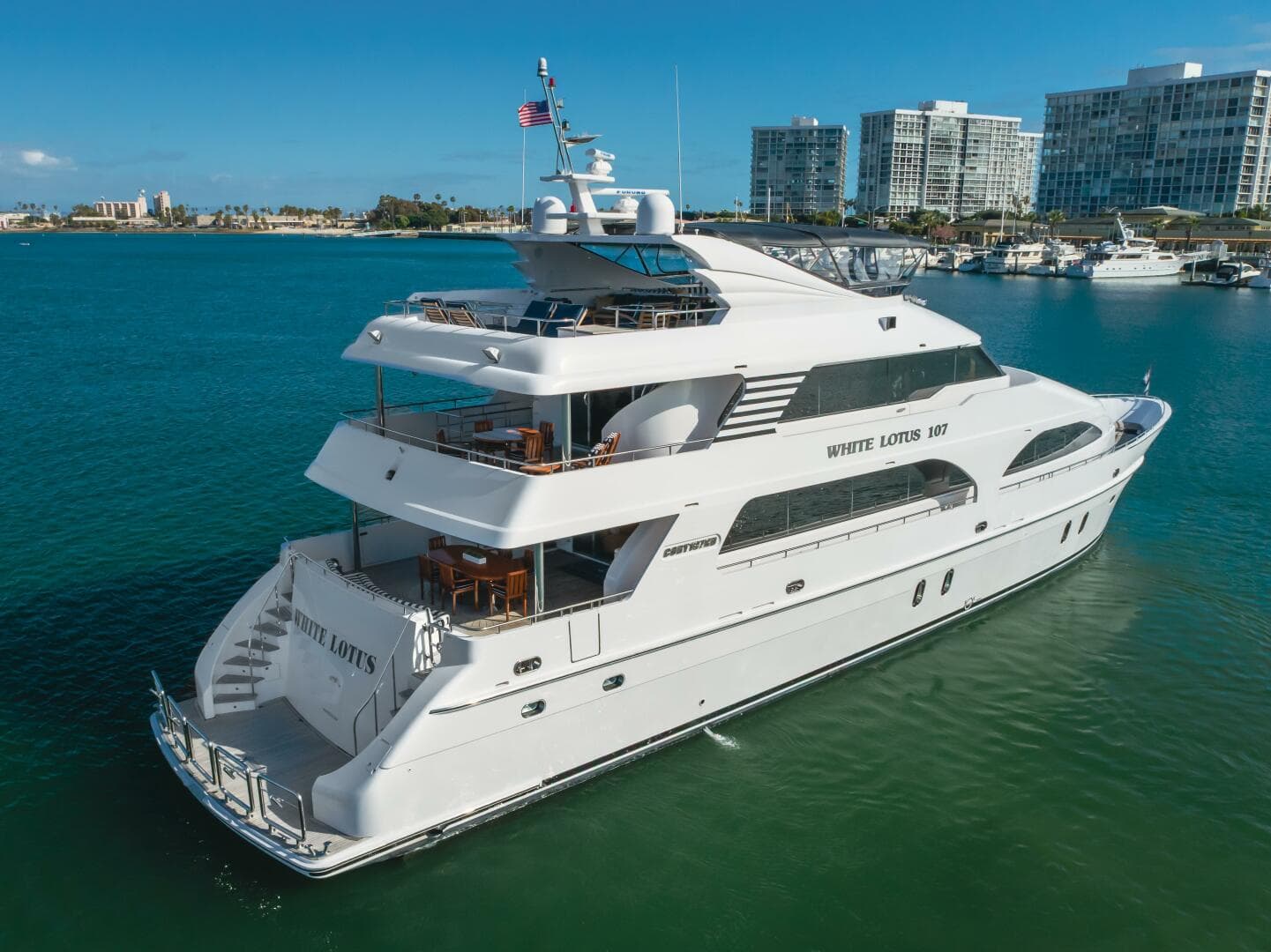 2011 President Sterling Tri-Deck