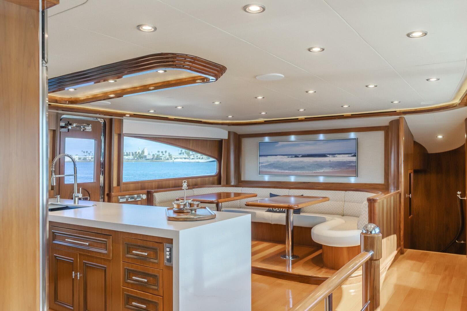 2011 President Sterling Tri-Deck