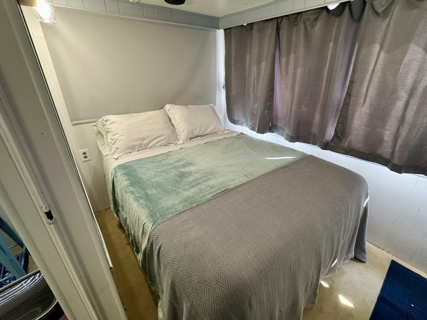 1987 Gibson 14 x 50 Standard