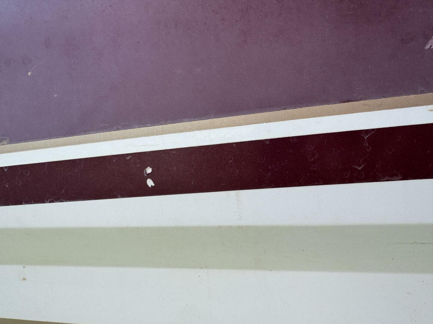 1994 Chaparral Signature 27 Cabin Cruiser