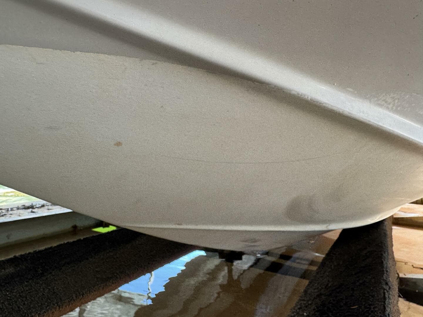 1994 Chaparral Signature 27 Cabin Cruiser